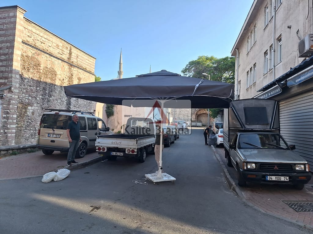 Cafe Şemsiye Modelleri