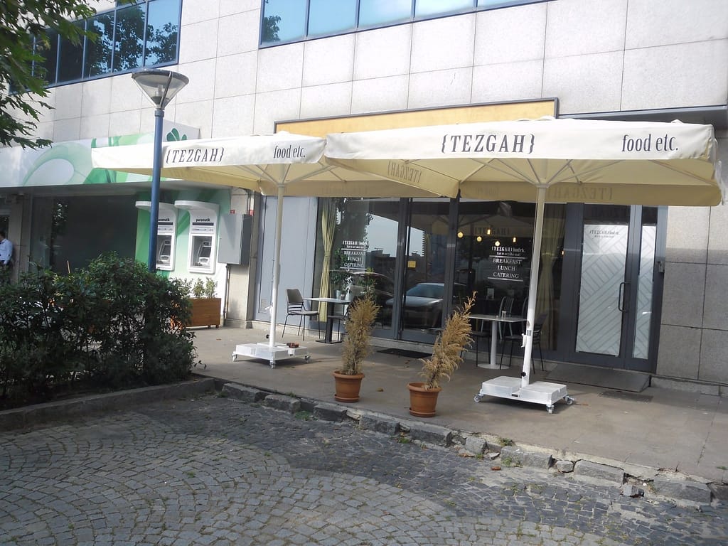 İstanbul Cafe Şemsiyesi
